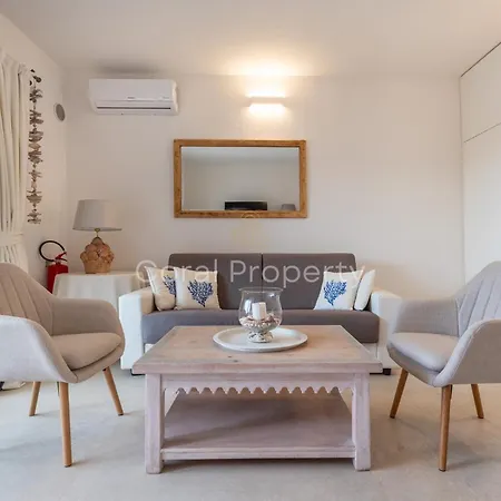 Rea Beachfront - Giardino & Privata Apartment Porto Cervo